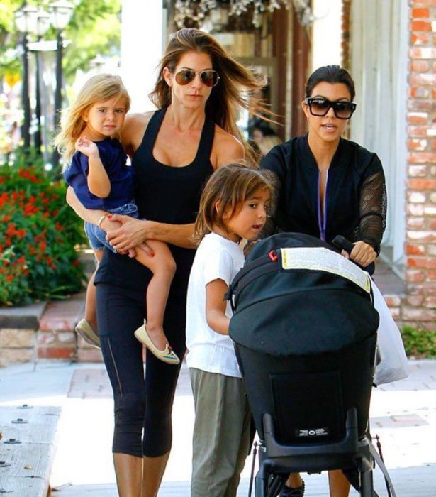 Kourtney Kardashian y su niñera