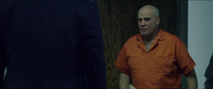 John Travolta en la película El jefe de la mafia