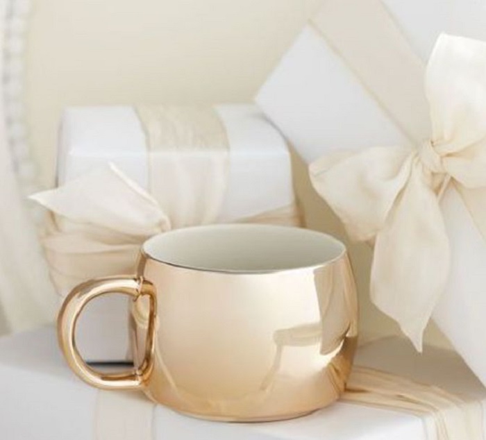 Taza para tomar el té, de color dorado brillante