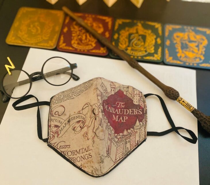 Cubrebocas térmico inspirado en el mapa de los merodeadores de Harry Potter