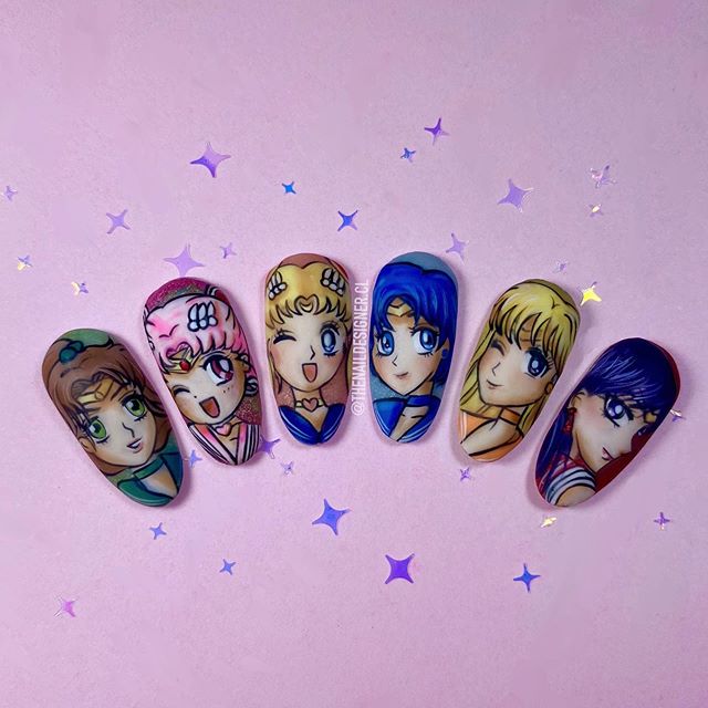 Uñas de Sailor Moon