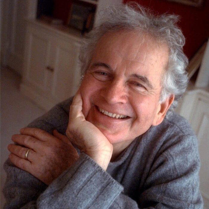 Ian Holm en El Señor de los Anillos; 13 Famosos que partieron de este mundo en 2020