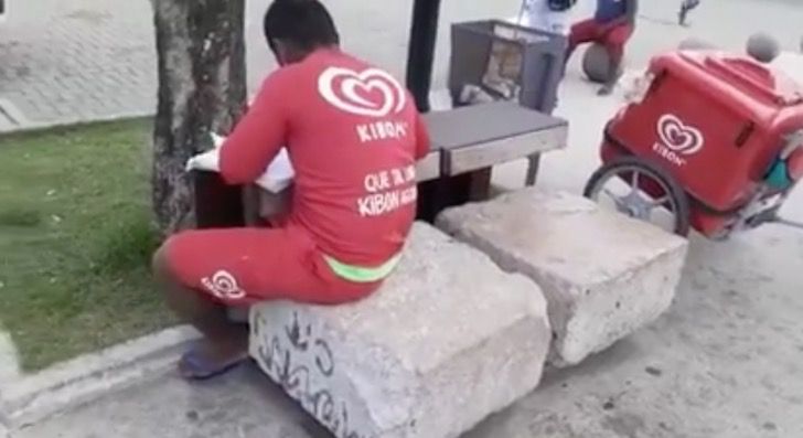 Renilson Nunes, vendedor de paletas