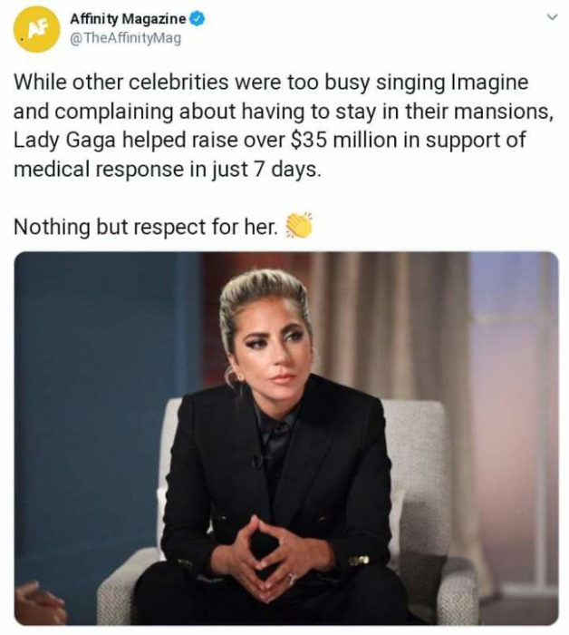 Lady Gaga dando una entrevista