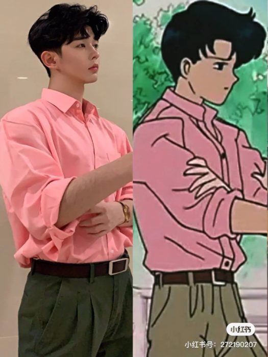 Chico recreando el outfit de Darien en Sailor Moon con camisa rosa y pantalones verdes
