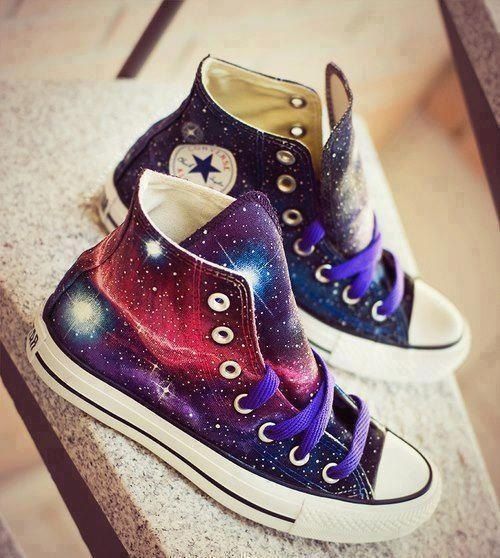 Converse con estampado de galaxia