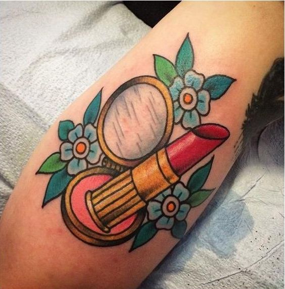 Tatuajes para las amantes del maquillaje