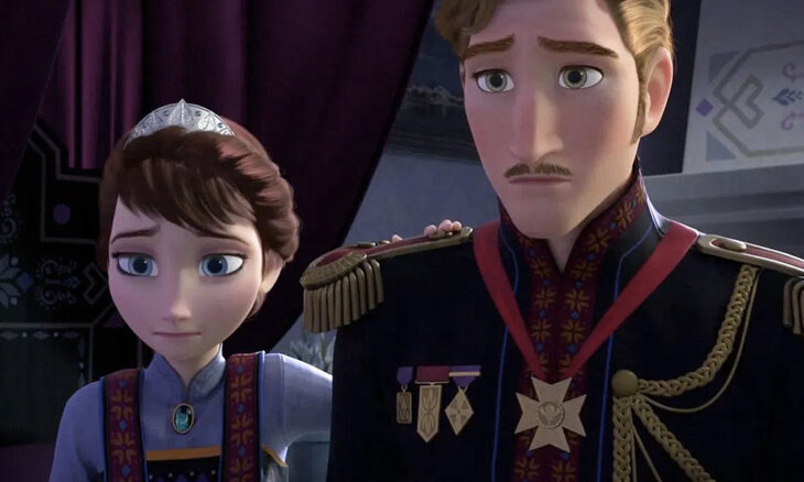 Papás de Elsa y Ana de Frozen viendo a Elsa con sus poderes