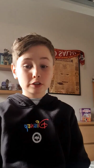 Screen Shot del video de Noah Whitehead pidiendo donativos para los niños que pasan hambre
