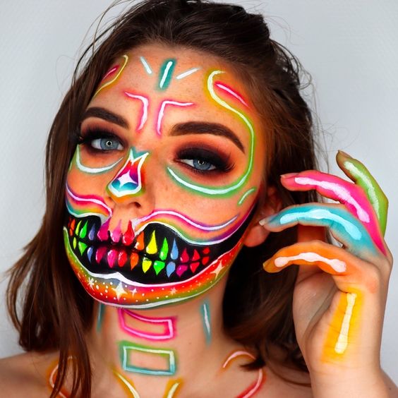 Maquillajes catrina neón