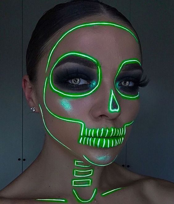 Maquillajes catrina neón