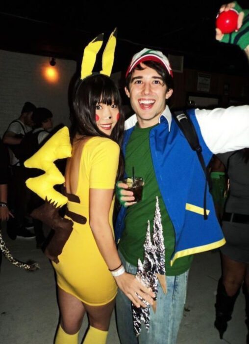 Ideas para disfraces de películas, series y caricaturas para Halloween; Pokémon, Pikachu y Ash