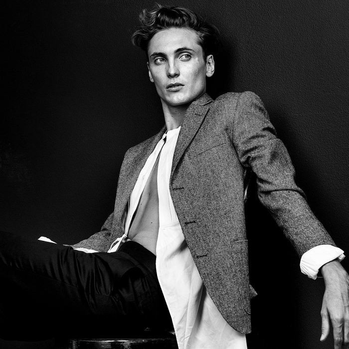 Eamon Farren