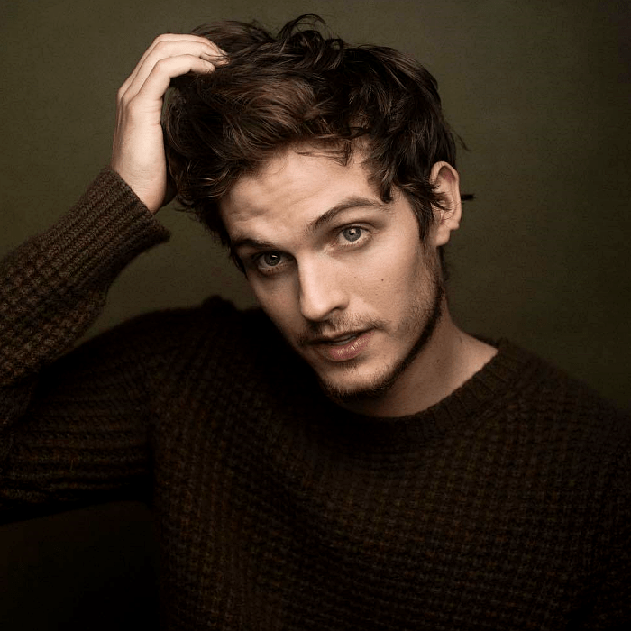 Daniel Sharman