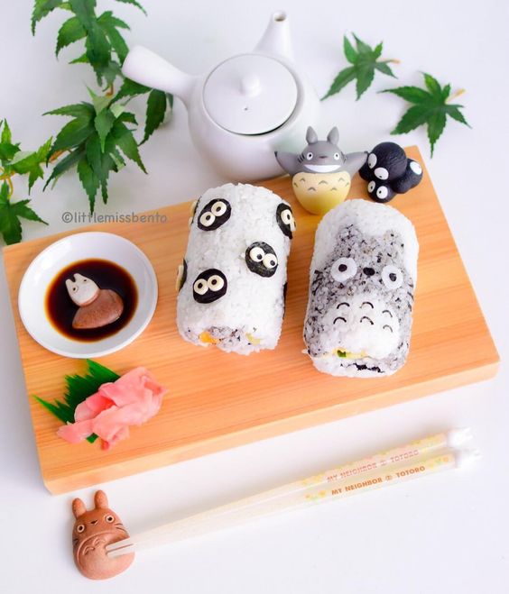 Rollos de sushi inspirados en Mi vecino Totoro