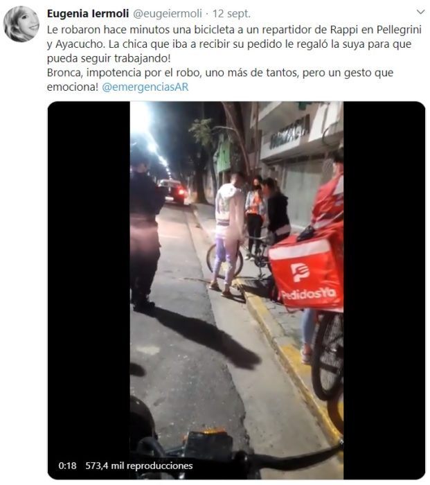 Screen shot de Twitter, que explica lo que sucedió mientras el repartidor de comida hacía una entrega a domicilio