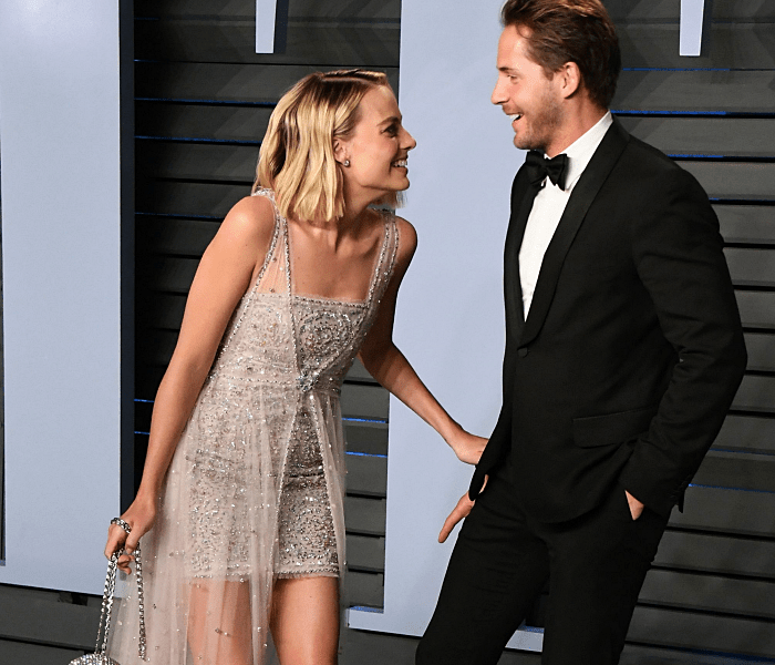 Margot Robbie y Tom Ackerley