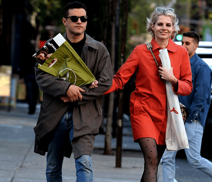 Lucy Boynton y Rami Malek
