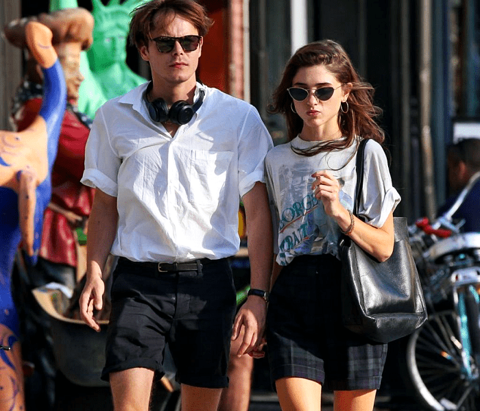 Natalia Dyer y Charlie Heaton