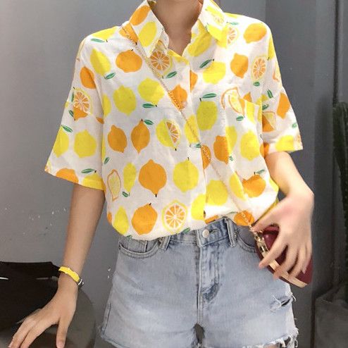 Ideas para combinar shorts con camisa de limones