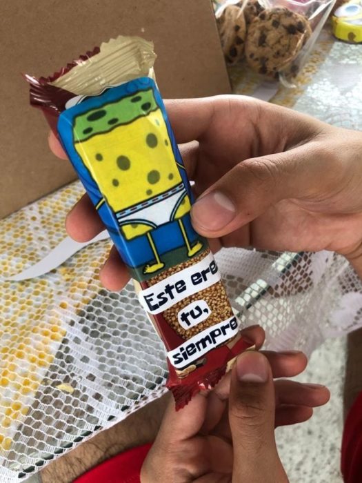 Sorpresa original de Bob Esponja por su aniversario