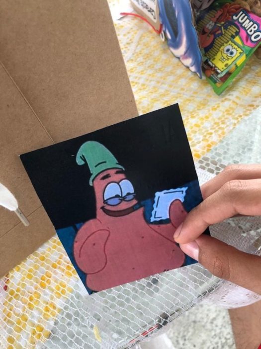 Sorpresa original de Bob Esponja por su aniversario