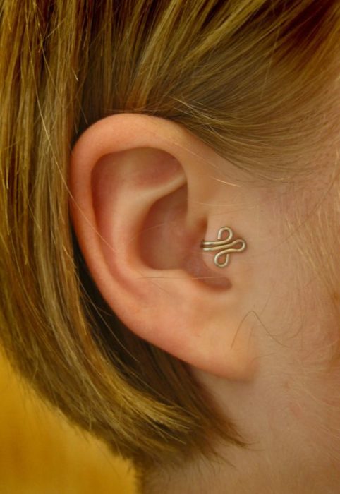arete falso, simulador de perforación, para el oído
