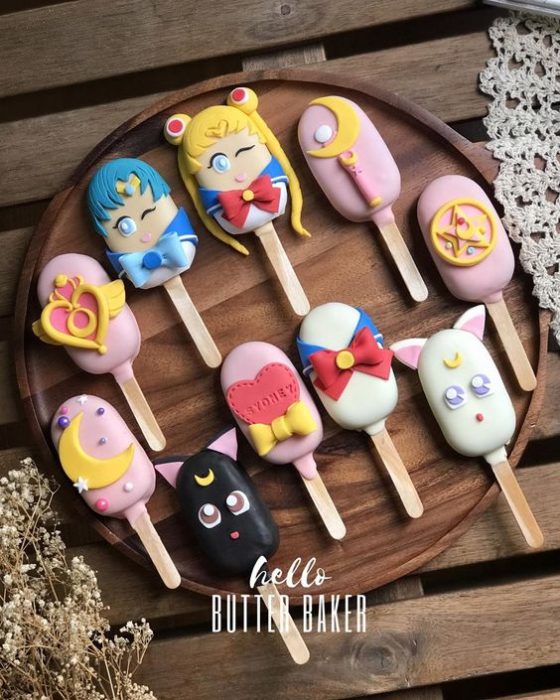 Helados decorados con los personajes de Sailor Moon