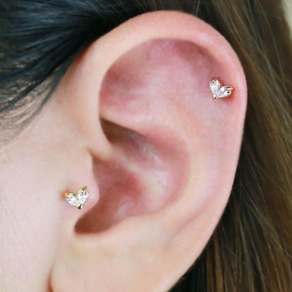 Tragus piercing corazón