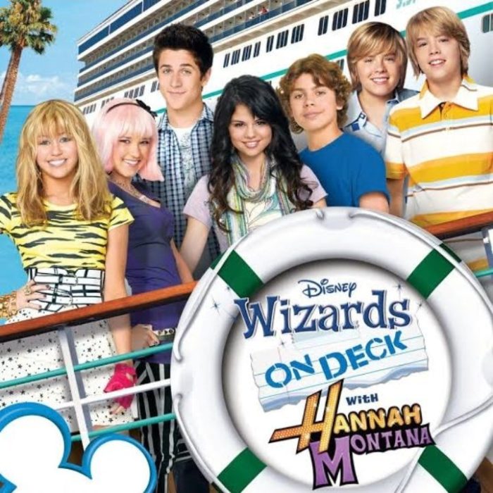 Crossover de las series Los hechiceros de Waverly Place, Hannah Montana y Zack y Cody: Todos a bordo.