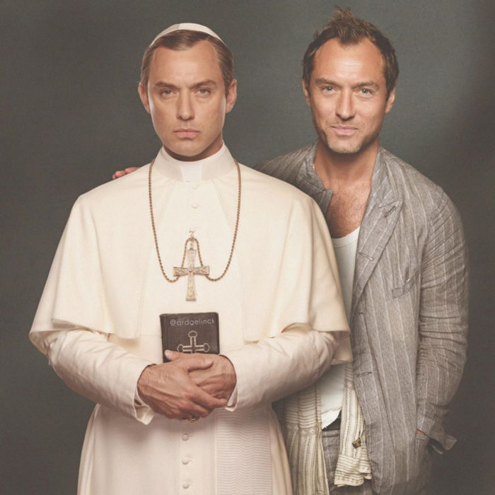 Fotografías de actores junto a personajes que interpretaron; The Young Pope, Pío XIII, Jude Law