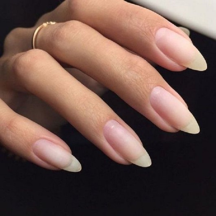 Uñas fuertes y naturales