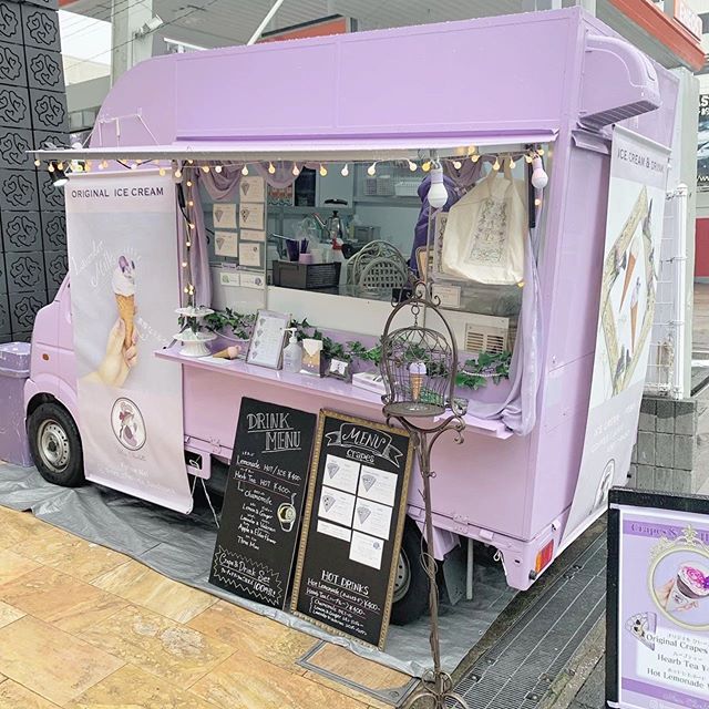 Food truck Mrs. Charlotte
