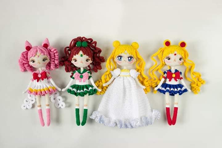 Muñecas de sailor moon tejidas
