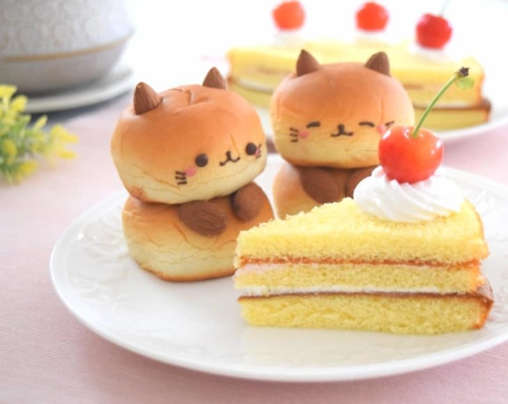 Panecitos en forma de gatos