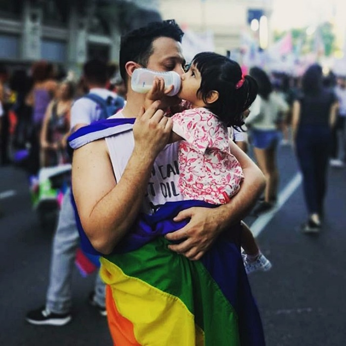 la pequeña mia, hija adoptiva de pablo fracchia