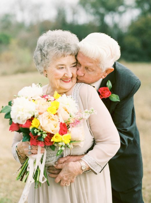Fotos de ancianitos demostrando amor eterno 