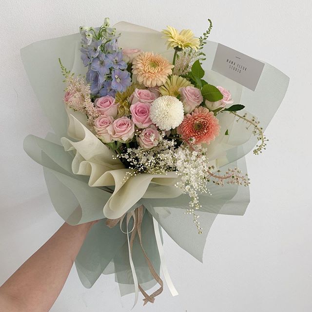 Ramos de flores hermosos