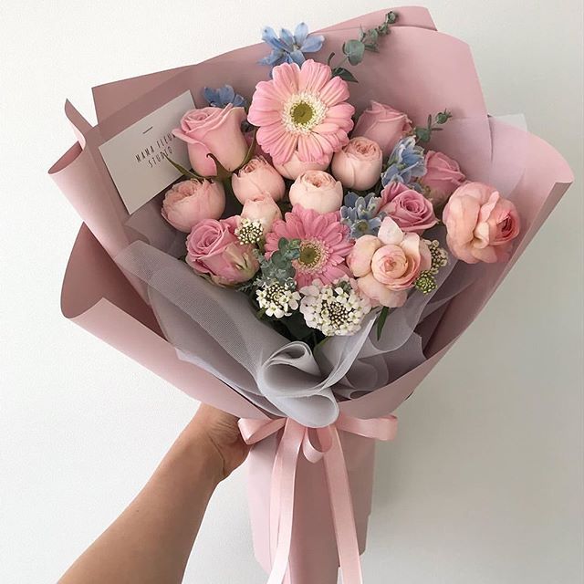 Ramos de flores hermosos