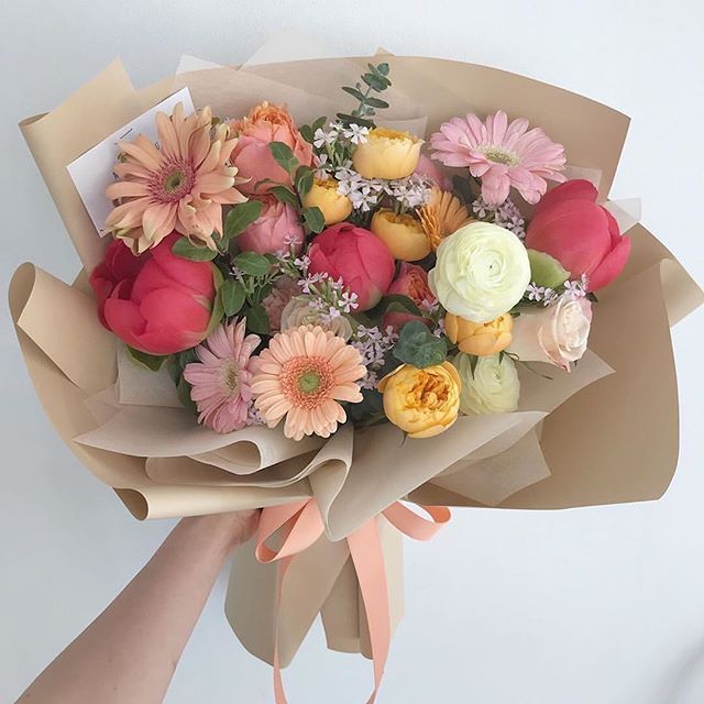 Ramos de flores hermosos