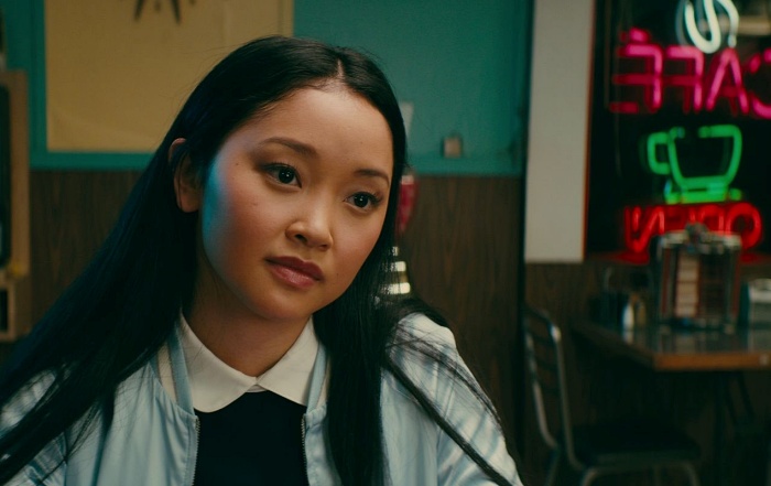 actriz lana condor como lara jean covey en to all the boys I've loved before