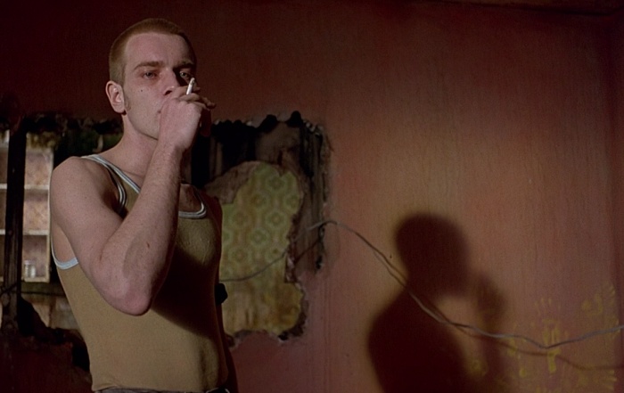 ewan mcgregor como mark renton en la pelicula trainspotting