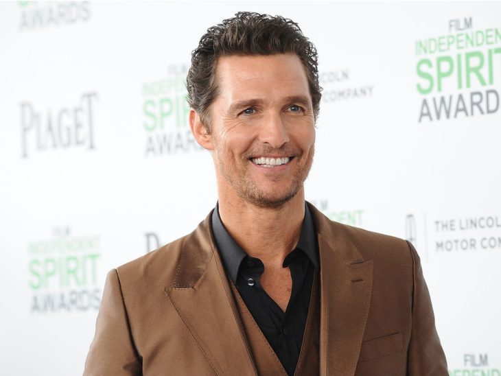Matthew McConaughey en una alfombra roja 