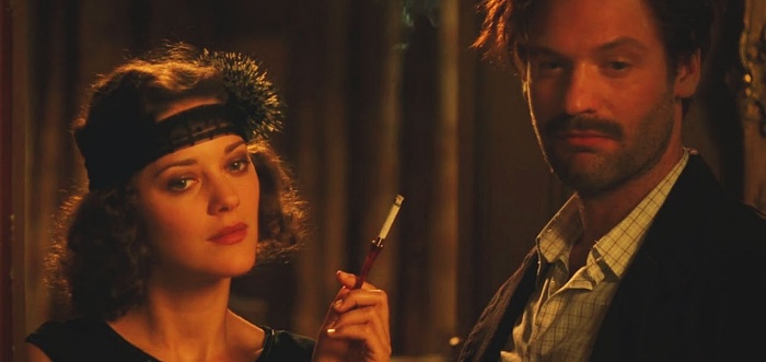escena de la película medianoche en parís