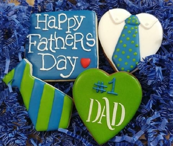 Galletas decoradas para el Día del padre de corazones y corbatas con mensajitos