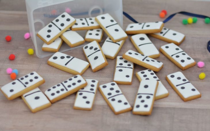 Galletas decoradas para el Día del padre de juego de dominó