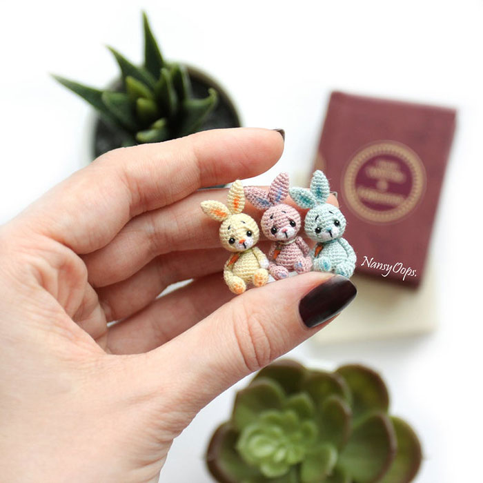 Conejos miniatura de crochet