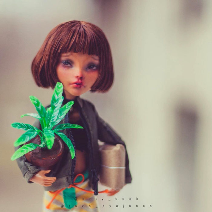 Artista rusa Arty Ooak Dolls transforma muñecas Monster High en personajes de caricaturas y películas; El profesional, Mathilda