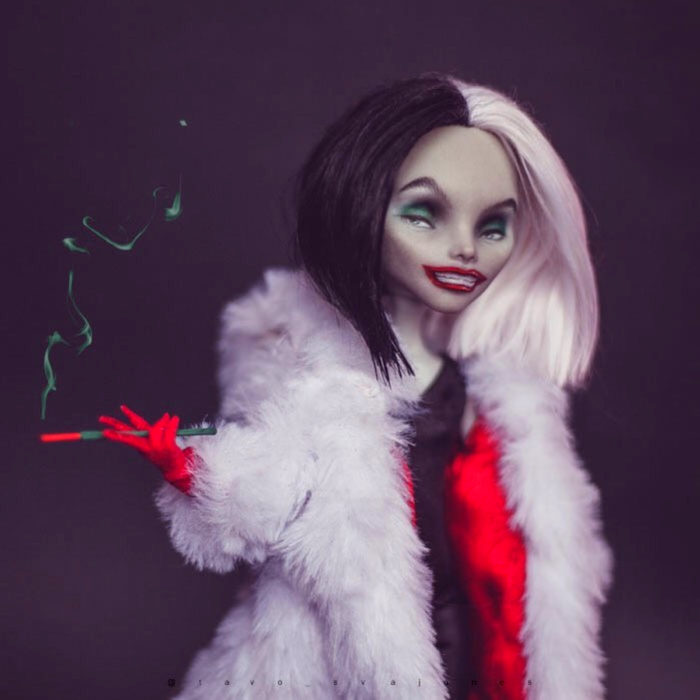 Artista rusa Arty Ooak Dolls transforma muñecas Monster High en personajes de caricaturas y películas; Cruella de Vil, 101 dálmatas