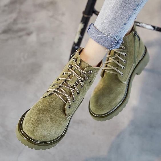 Botines en color verde militar estilo timberland
